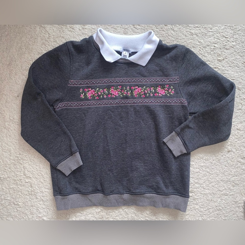 American Vintage Gray Sweatshirt with Floral Embroidery